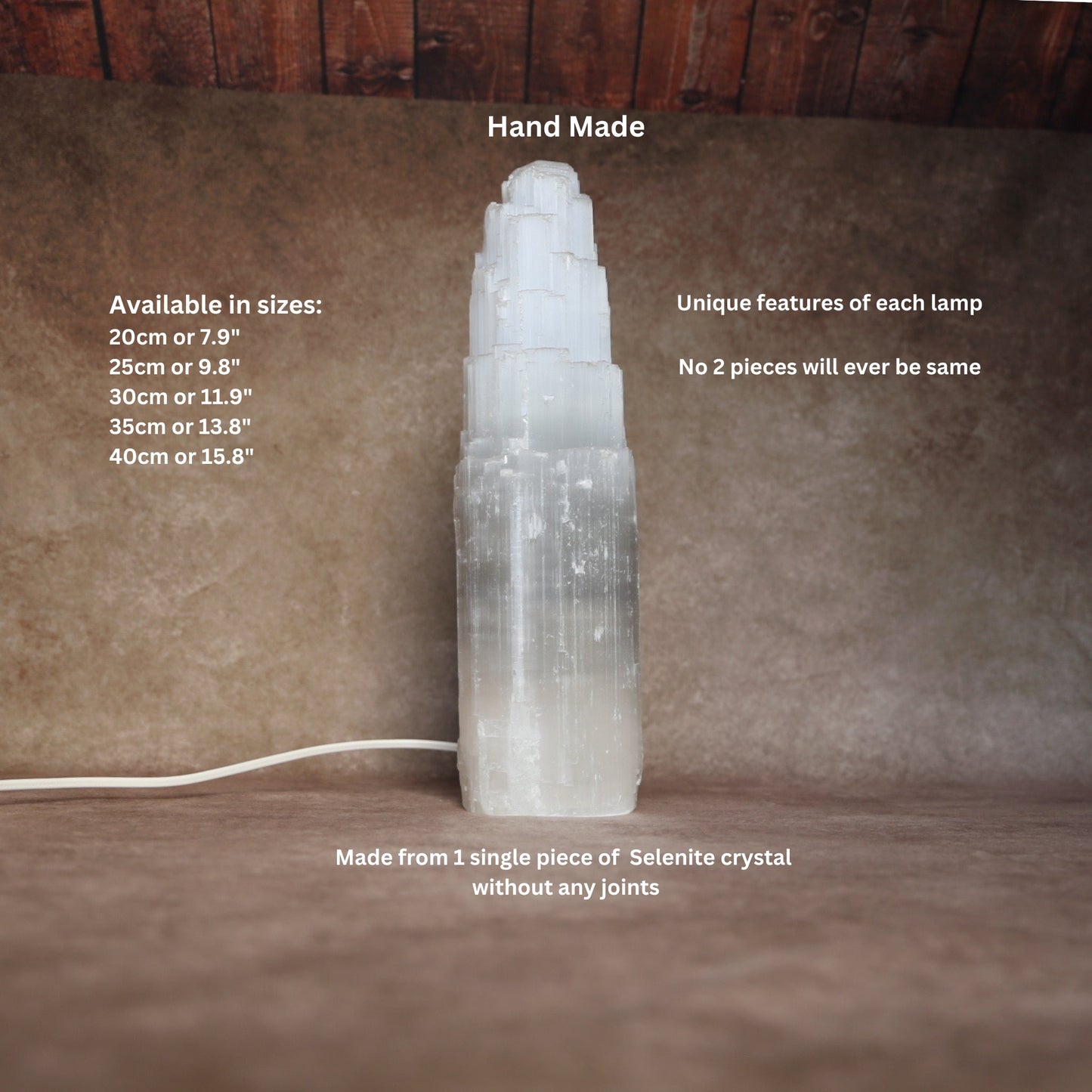 Natürliche Turmlampe aus Selenit – mehrere Größen (ES)