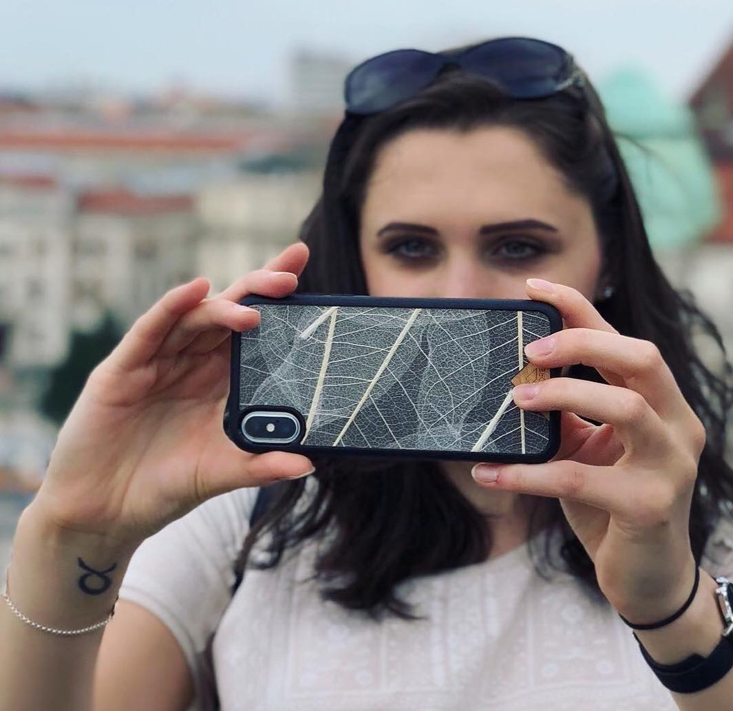 Organic Case - Skeleton Leaves (TL)