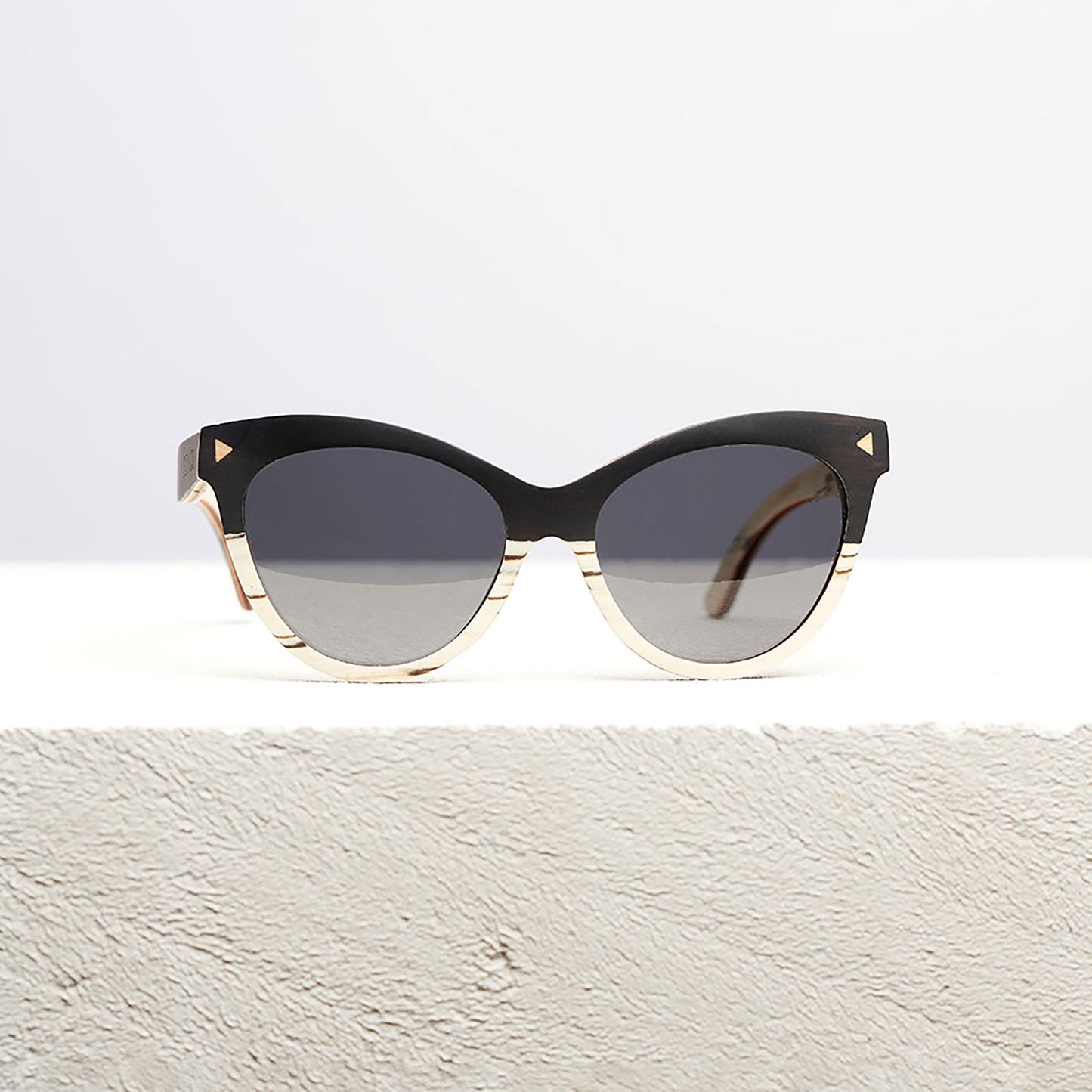 French Séduction – Wooden Sunglasses for Women (FA)